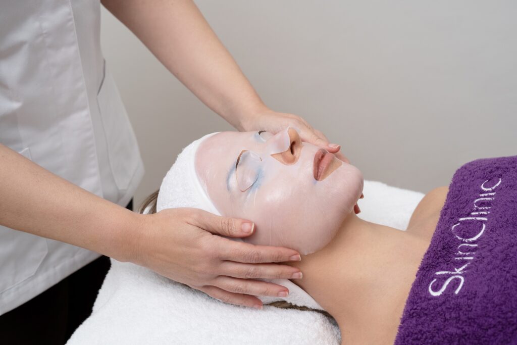 SkinClinic inom klinikorienterad professionell hudvård för salong och klinik